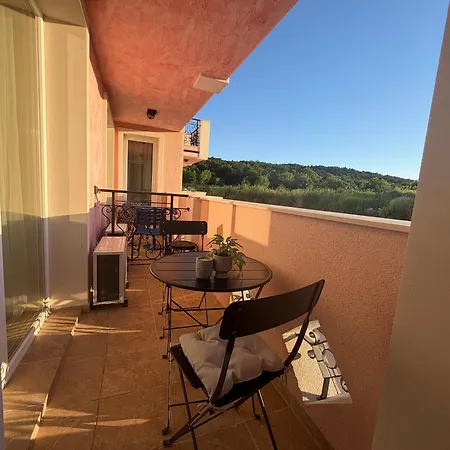 Appartement St John Seaside Escape *